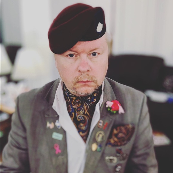 Meet your Posher, Todd - Picture 5 of 8